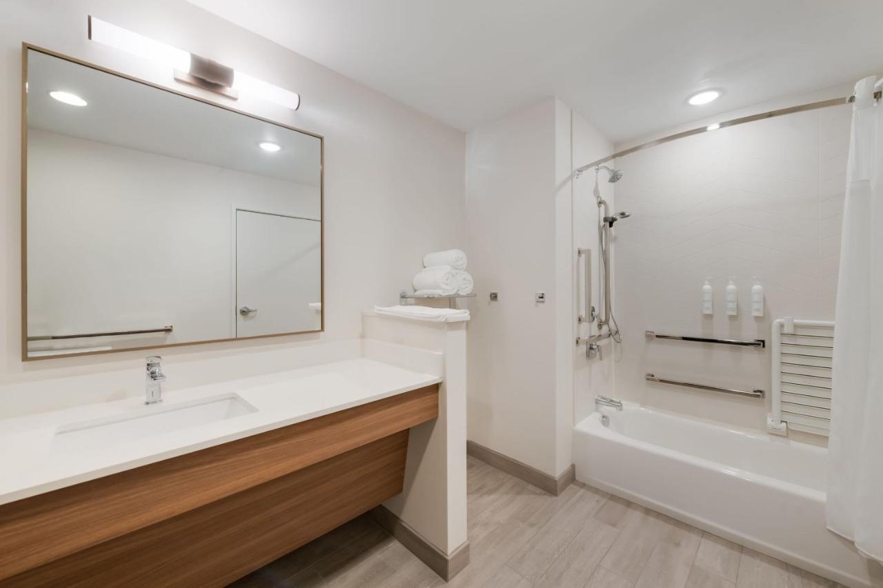 Fairfield By Marriott Inn & Suites Virginia Beach Town Center 외부 사진